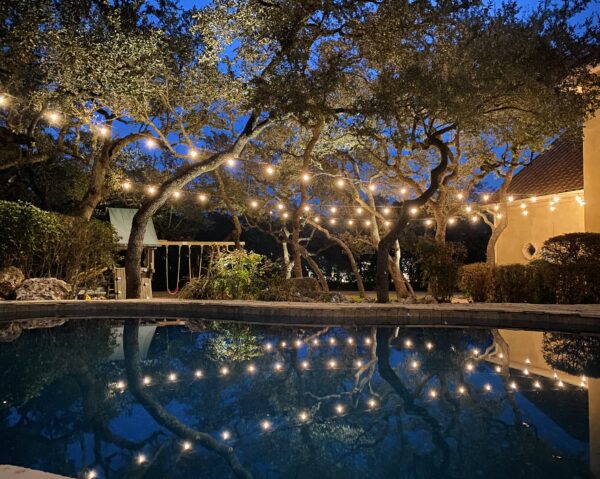 Bistro Outdoor Light String Kit